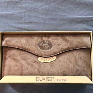 NEW Buxton Leather wallet with change purse